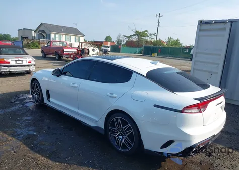 2022 Kia Stinger Gt1 z USA, uszkodzony, nr VIN KNAE45LC4N6104182
